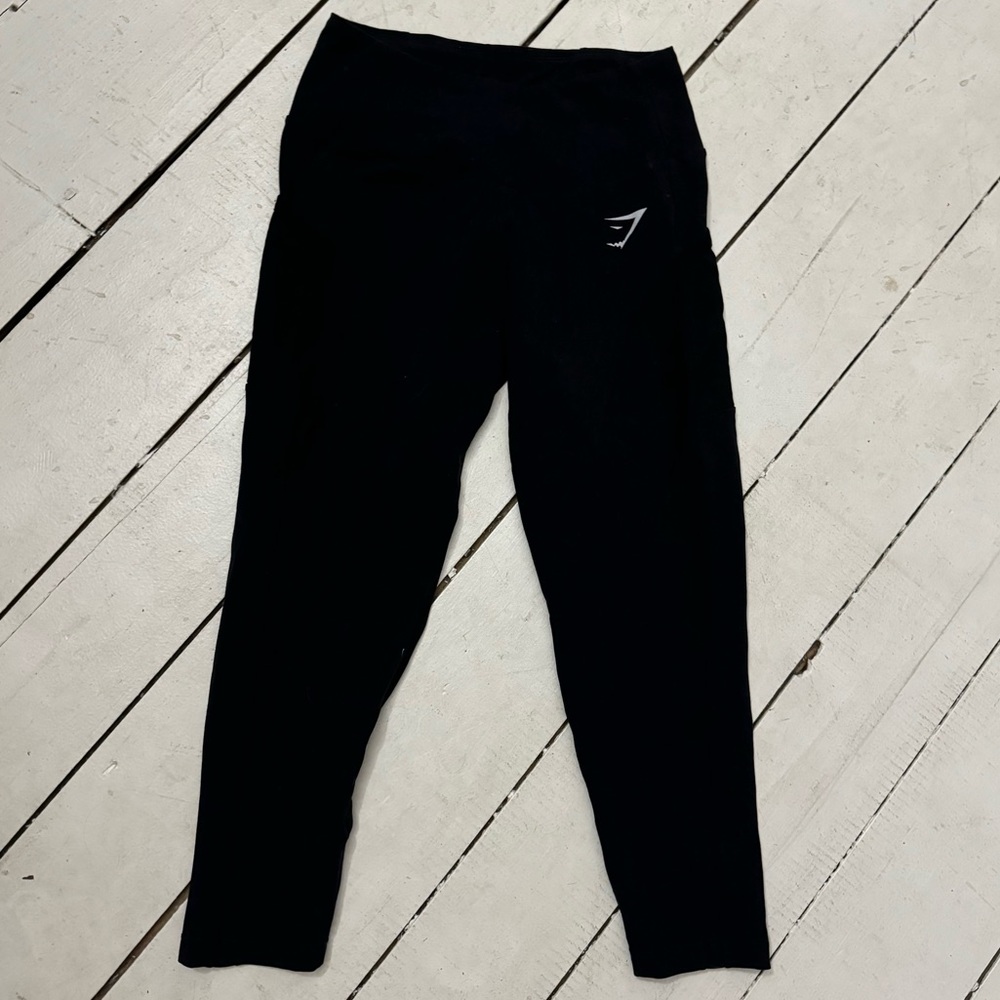 Gymshark Black Capri Mesh Leggings